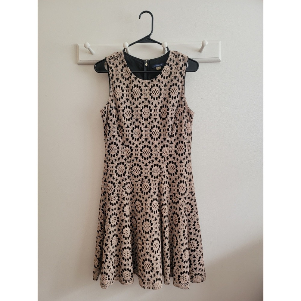 Tommy Hilfiger Sz 6 Sleeveless Lace Dress Tan Black Classic Wedding Occasion EUC